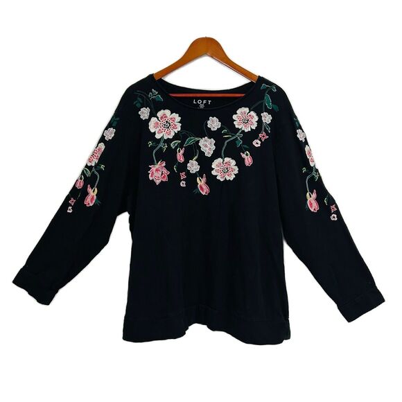 Loft Plus Top Women 24/26 Black Floral Embroidery Sweatshirt Cottage Casual Cozy - Picture 1 of 13